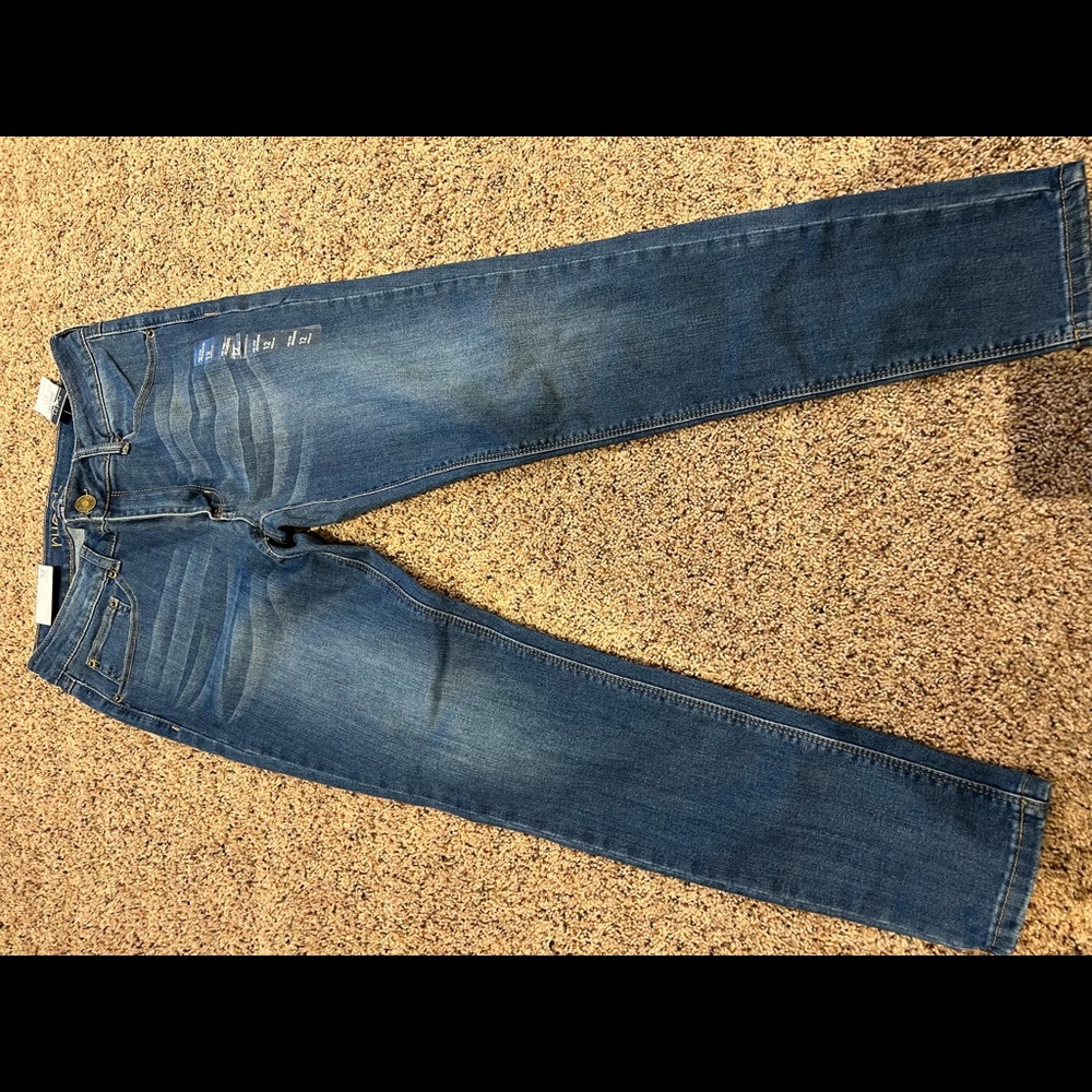 Rue 21 Mid Rise Jegging